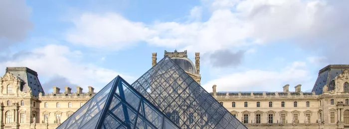 louvre-museum-paris.jpg