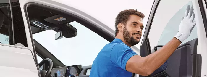 sostituzione-finestrino-laterale-auto