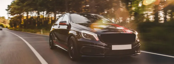 auto su strada